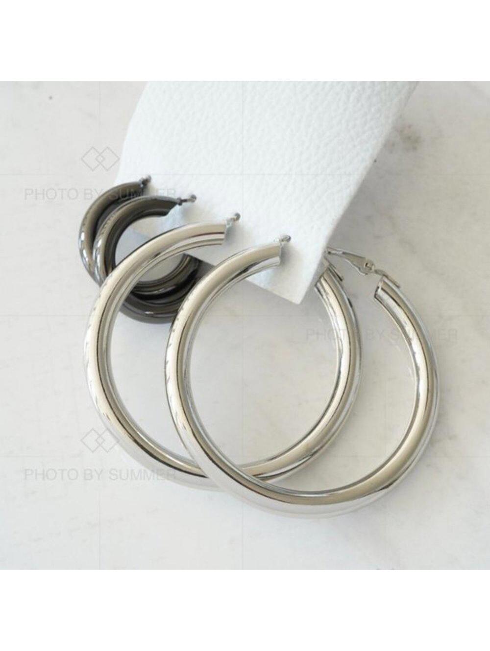Free People Classic Tube Hoop Earring Set Silver Combo - Picture 3 of 7